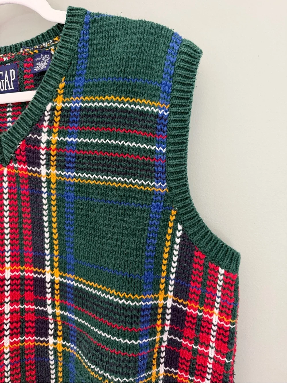VTG 90s GAP Green Blue Red Holiday Tartan Plaid Knit Sweater Vest 100% Cotton